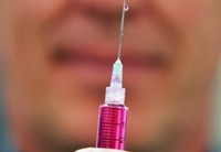 Нова ваксина неутрализира маларийните паразити