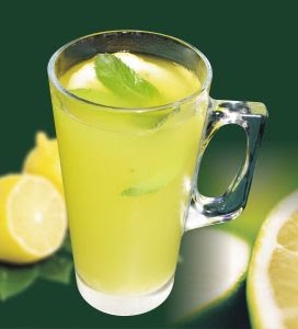 Започнете деня с вода с лимон