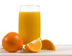Чаша портокалов сок = дневното количество витамин С